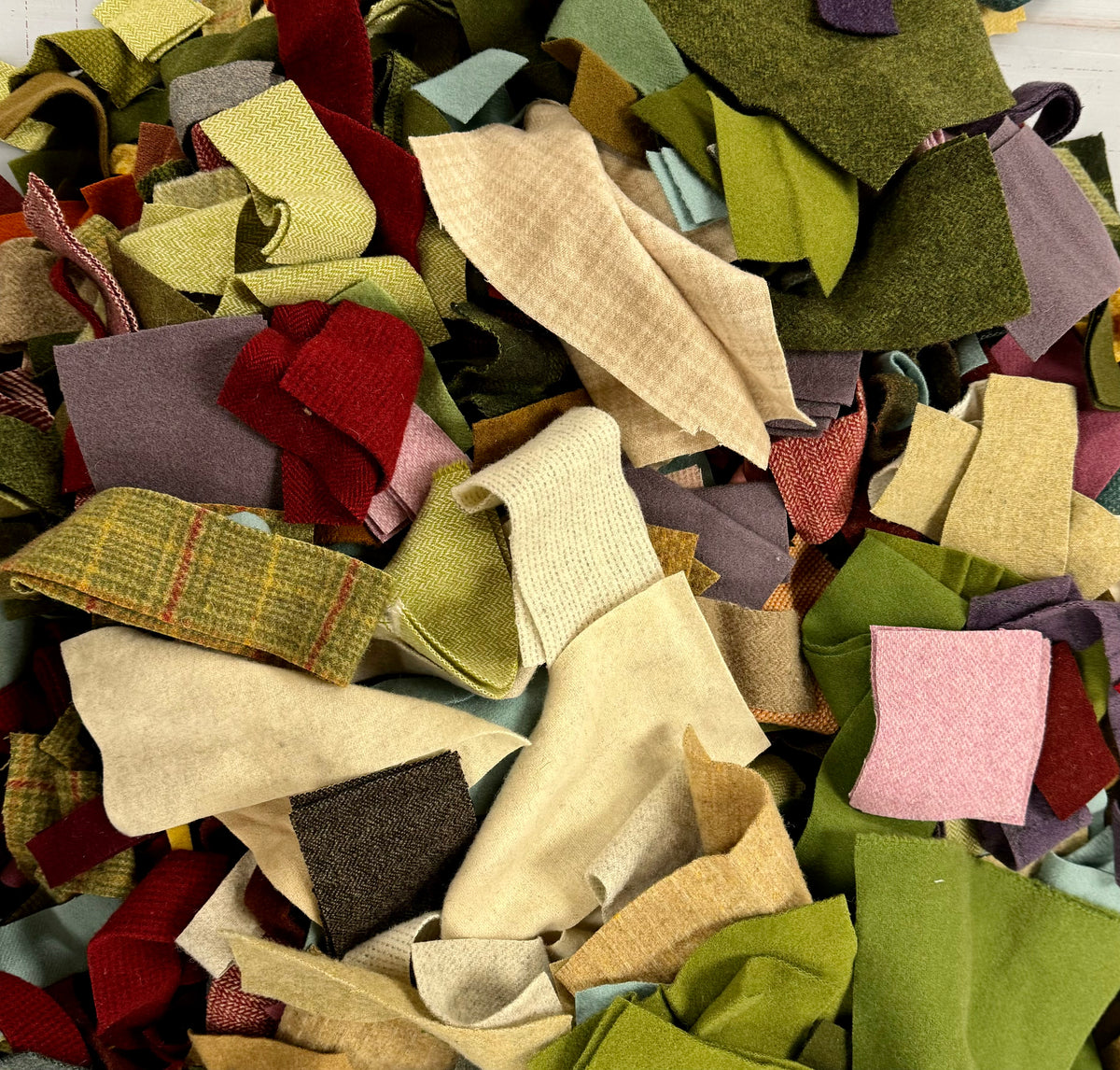Buttermilk Basin Wool Scrap Bag