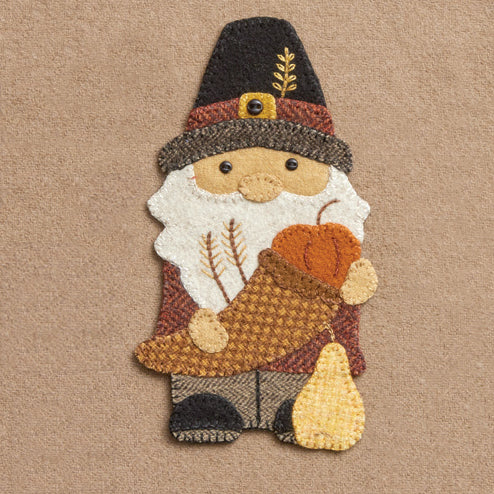 W043 – Gnancy The Gnome Bell Pull Beaded Banner Pattern